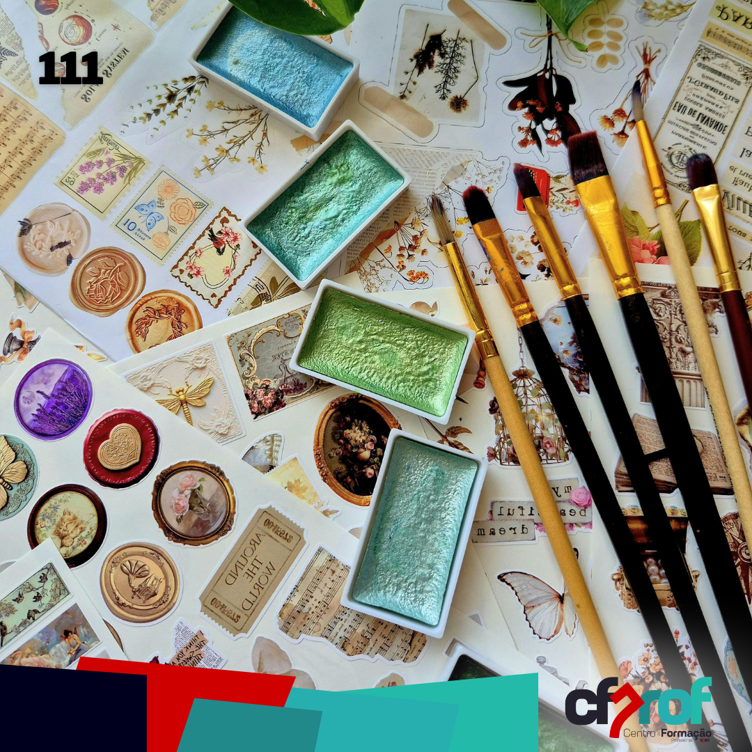 111 - CARTÕES FESTIVOS COM CARIMBOS E FURADORES - (Regime E-learning)