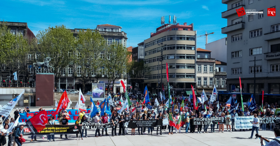 Centro do Porto acolheu os protestos de centenas de Professores de todo o distrito